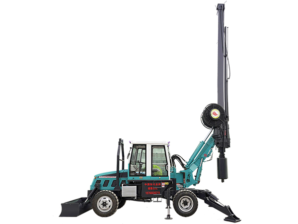 轮式方杆旋挖钻机