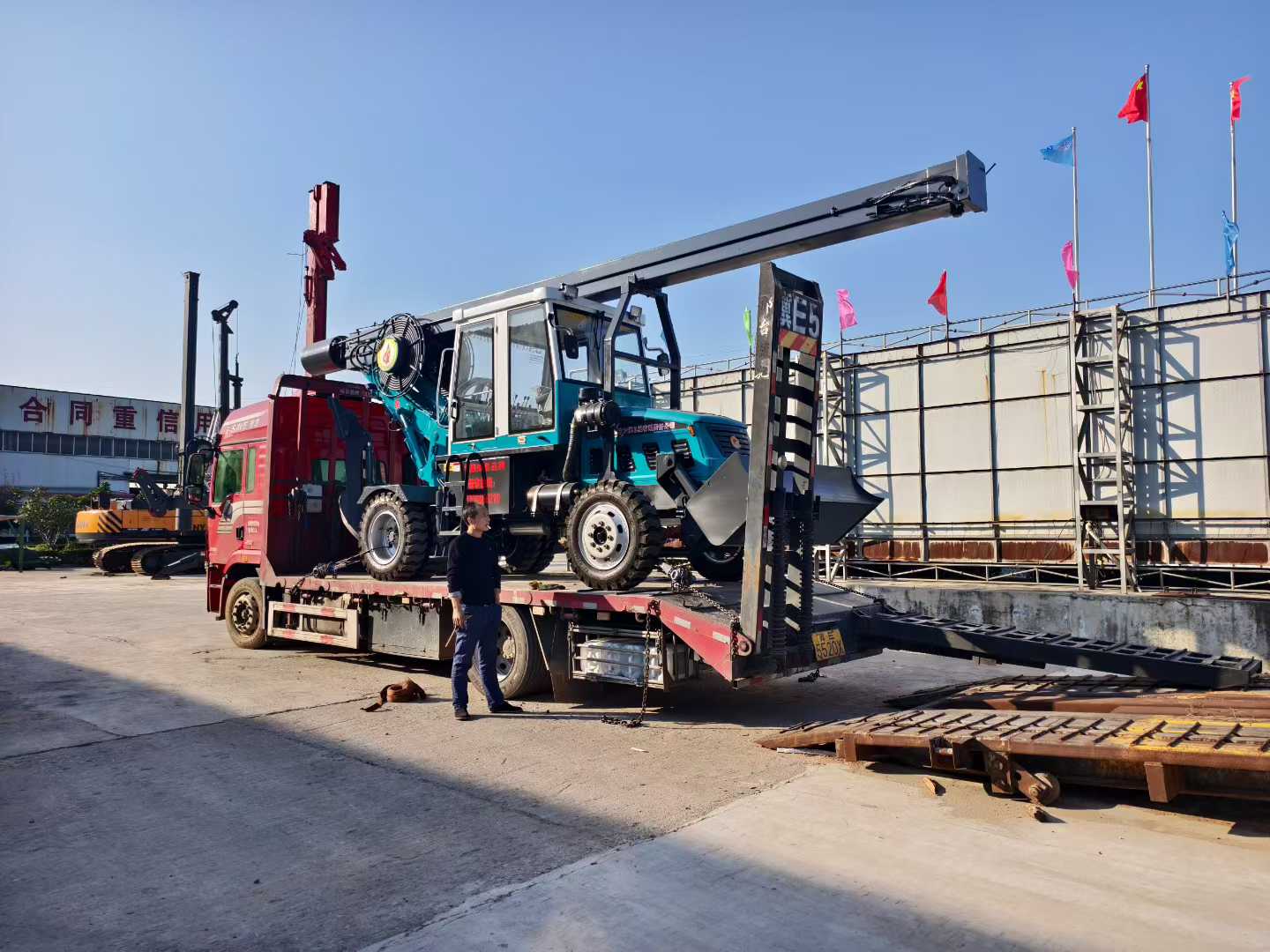 火力全开！山东力强旋挖机持续发货，赋能基建项目加速跑